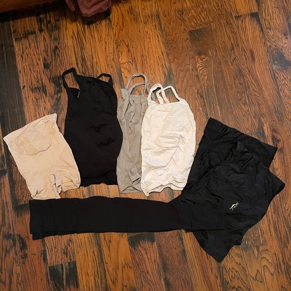 BLANQI Other - Blanqi Bundle - S